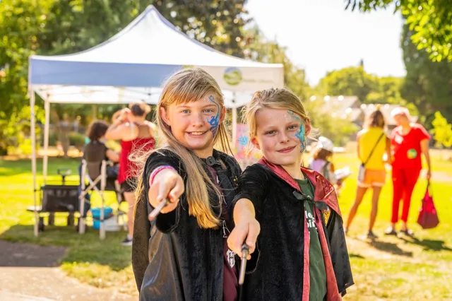 People, events & experiences
